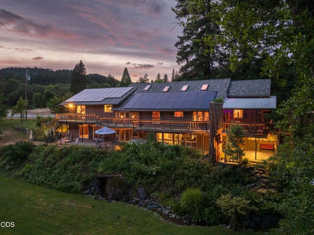 8489 Redwood Highway, Wilderville, OR 97543