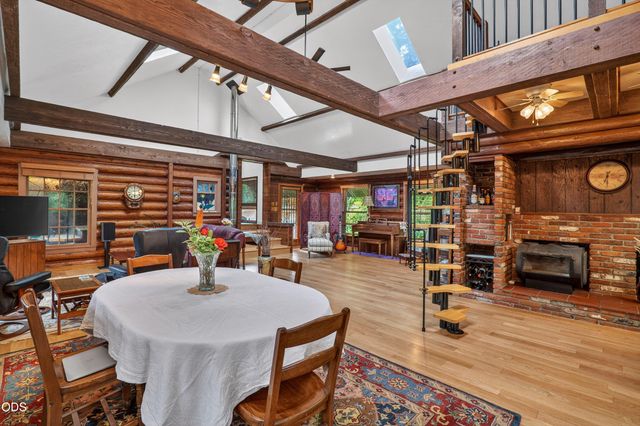8489 Redwood Highway, Wilderville, OR 97543