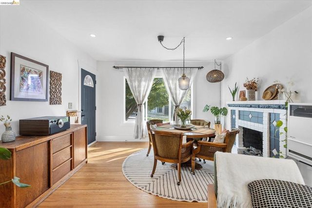 2832 Brookdale Ave, Oakland, CA 94602