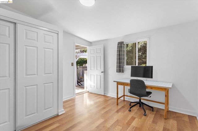 2832 Brookdale Ave, Oakland, CA 94602