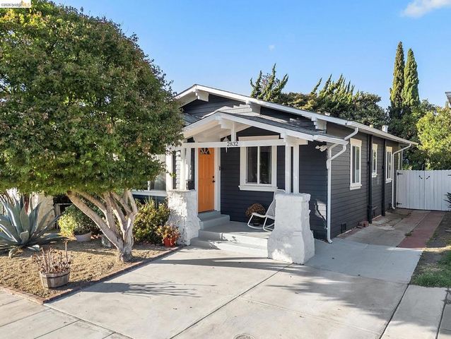 2832 Brookdale Ave, Oakland, CA 94602