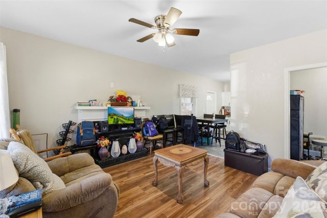 2925 Ebony Avenue, Gastonia, NC 28054