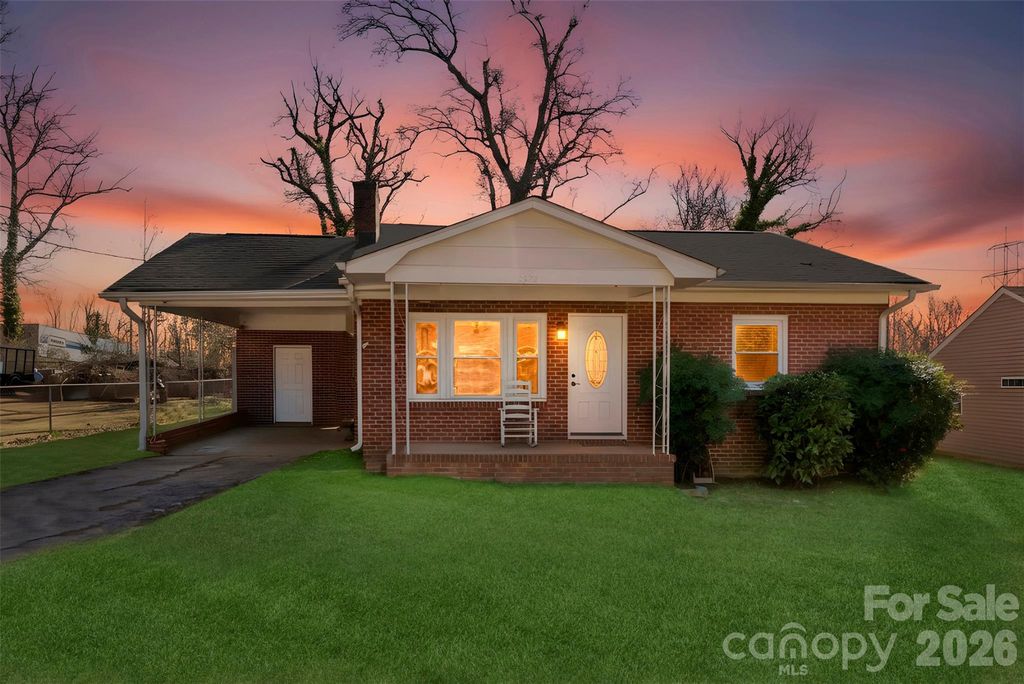 2925 Ebony Avenue, Gastonia, NC 28054