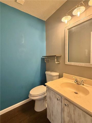 4401 River Valley Dr 201, Corpus Christi, TX 78410