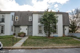 15 LLANFAIR RD #A, Ardmore, PA 19003