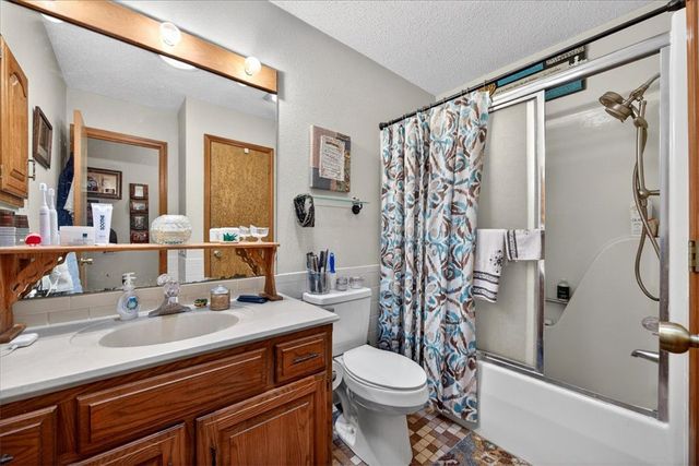 23 Hurlford Lane, Bella Vista, AR 72715