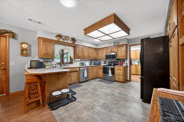 23 Hurlford Lane, Bella Vista, AR 72715