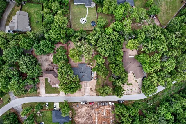 23 Hurlford Lane, Bella Vista, AR 72715