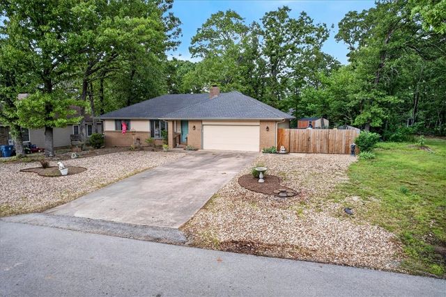 23 Hurlford Lane, Bella Vista, AR 72715