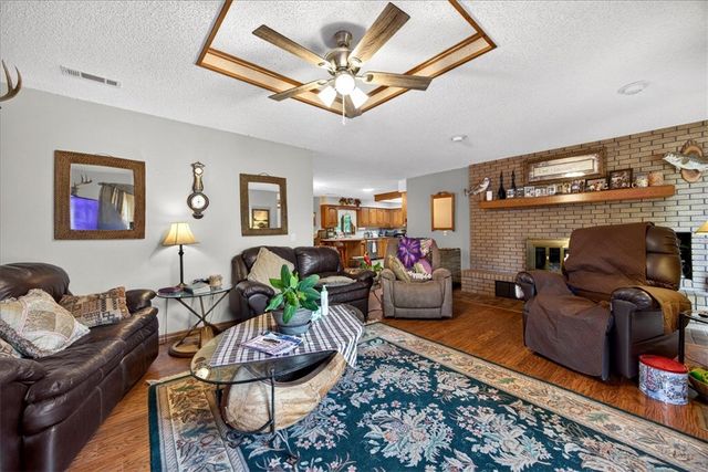 23 Hurlford Lane, Bella Vista, AR 72715