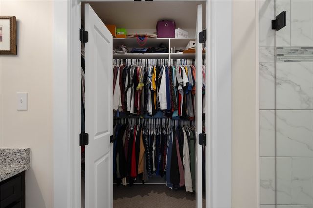 97 Skyview Dr, North Strabane, PA 15317