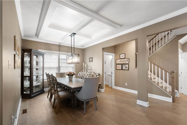 97 Skyview Dr, North Strabane, PA 15317