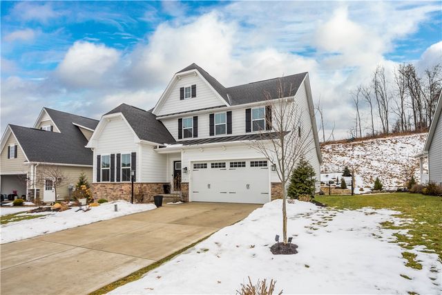 97 Skyview Dr, North Strabane, PA 15317