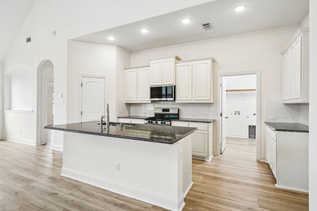 871 Mccall Drive, Fate, TX 75087