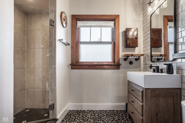 850 N College Avenue, Indianapolis, IN 46202