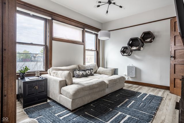 850 N College Avenue, Indianapolis, IN 46202