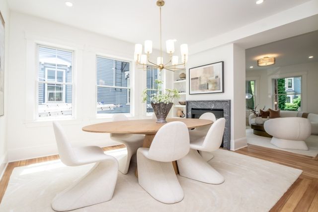 109 Lake View Ave 109, Cambridge, MA 02138