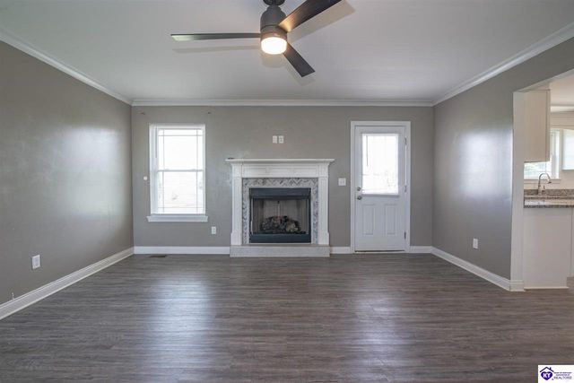 200 Diamond Court, Vine Grove, KY 40175