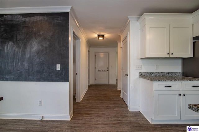 200 Diamond Court, Vine Grove, KY 40175