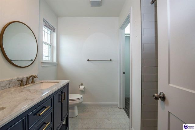 200 Diamond Court, Vine Grove, KY 40175