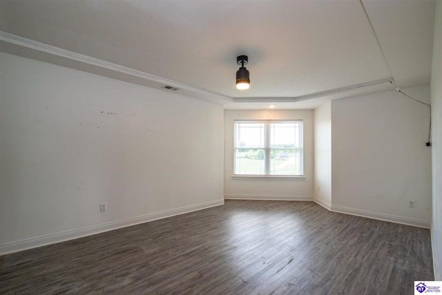 200 Diamond Court, Vine Grove, KY 40175