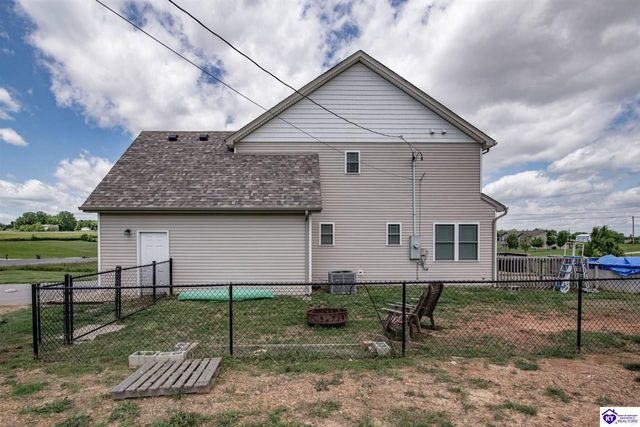 200 Diamond Court, Vine Grove, KY 40175