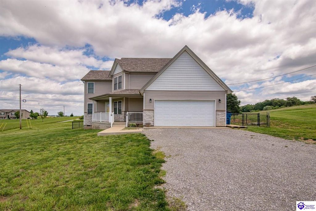 200 Diamond Court, Vine Grove, KY 40175