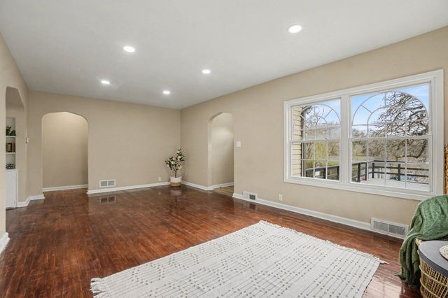 309 PERRIN Place, Council Bluffs, IA 51503