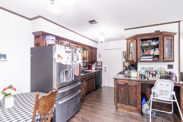 1025 8th Avenue NW, Miami, OK 74354