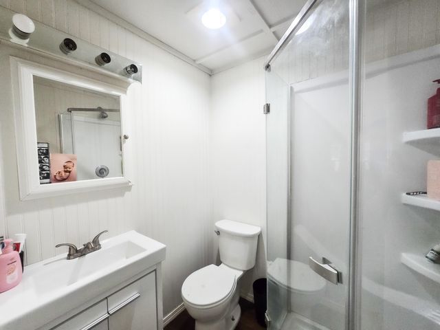 1025 8th Avenue NW, Miami, OK 74354