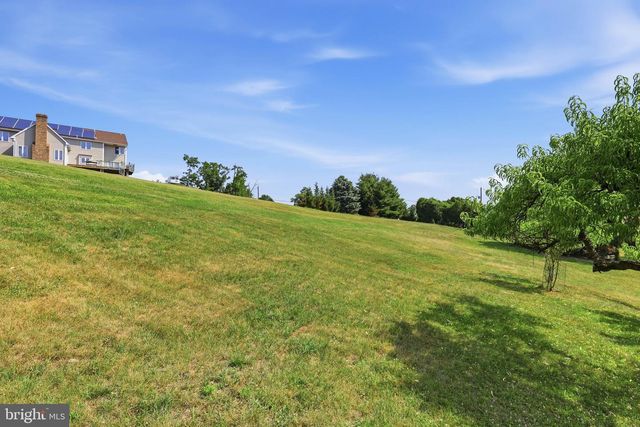 170 WAGNER RD, Reading, PA 19608