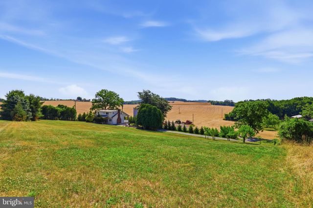 170 WAGNER RD, Reading, PA 19608