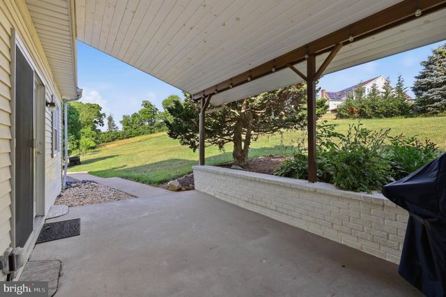 170 WAGNER RD, Reading, PA 19608