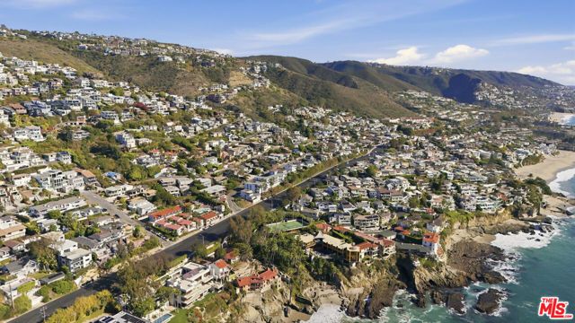 2442 S Coast Highway 5, Laguna Beach, CA 92651