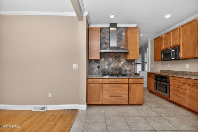 138 Davis Avenue, Waterford, NY 12188