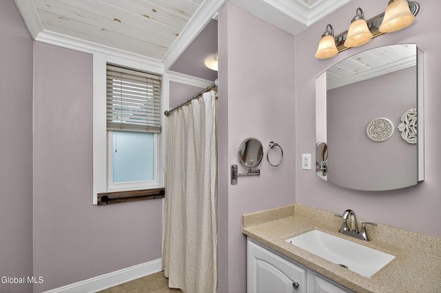 138 Davis Avenue, Waterford, NY 12188