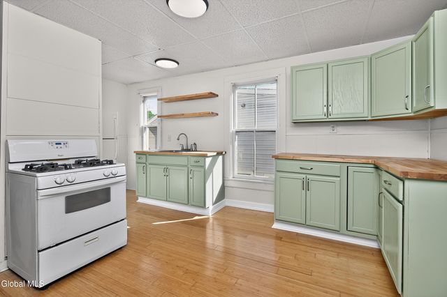 138 Davis Avenue, Waterford, NY 12188
