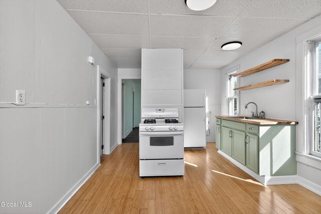 138 Davis Avenue, Waterford, NY 12188