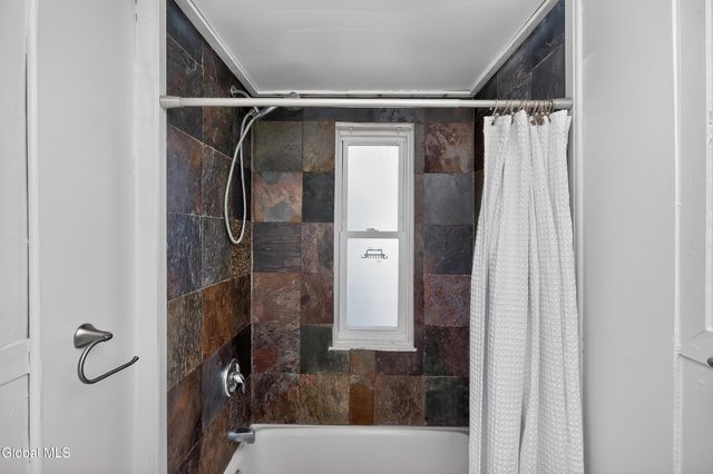 138 Davis Avenue, Waterford, NY 12188