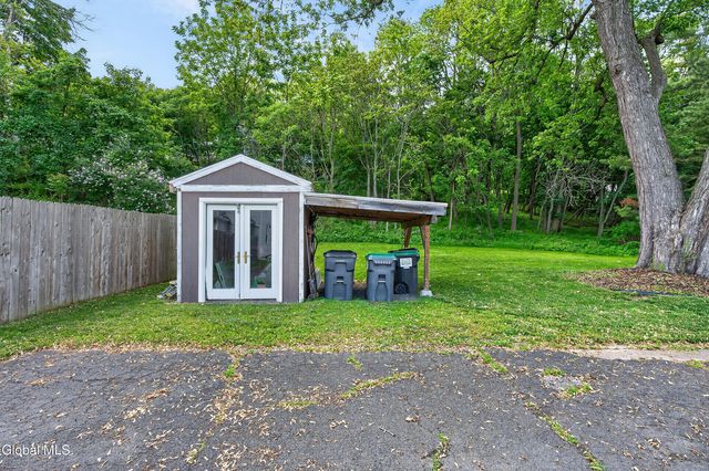 138 Davis Avenue, Waterford, NY 12188