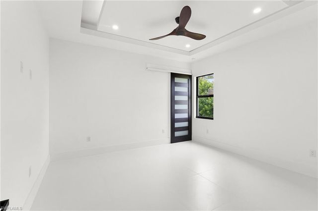 806 NW 33rd AVE, Cape Coral, FL 33993