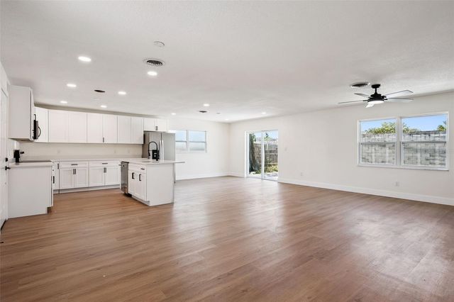 937 BARBADOS AVENUE, Orlando, FL 32825