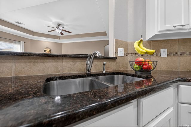 7634 Kings Spring, San Antonio, TX 78254