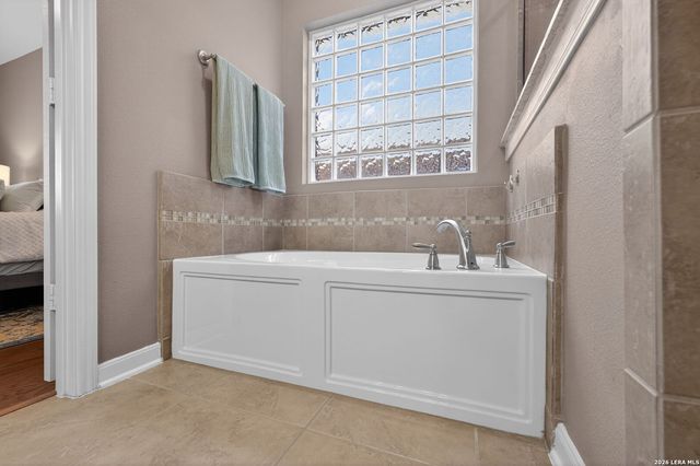 7634 Kings Spring, San Antonio, TX 78254