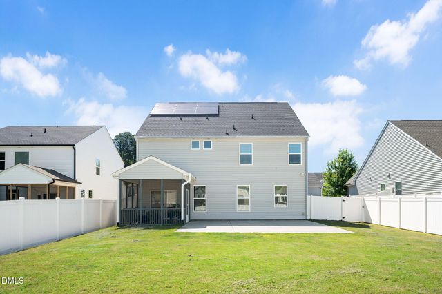 79 Stallion Way, Benson, NC 27504