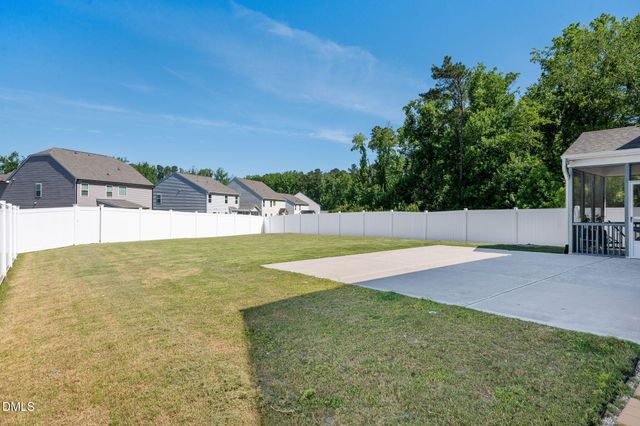 79 Stallion Way, Benson, NC 27504