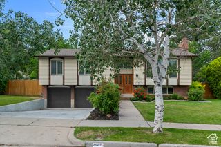 8650 S ASPEN WAY, Sandy, UT 84093