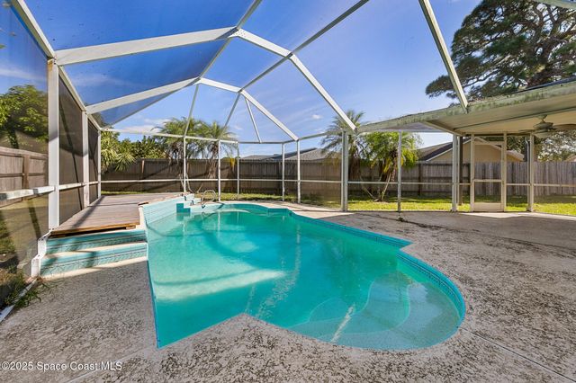 822 Emerald Way, Rockledge, FL 32955