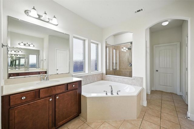 1117 Cypress Hill Drive, Little Elm, TX 75068