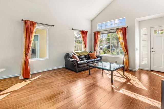 647 Boysenberry, Oceanside, CA 92057